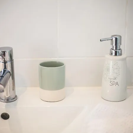 ベッド・アンド・ブレックファスト Au Bien Venu Noé